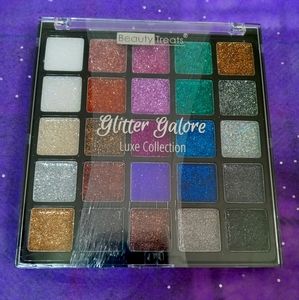 Glitter eyeshadow
